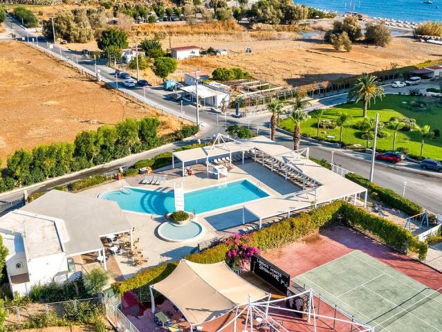 Lindos White & Suites
