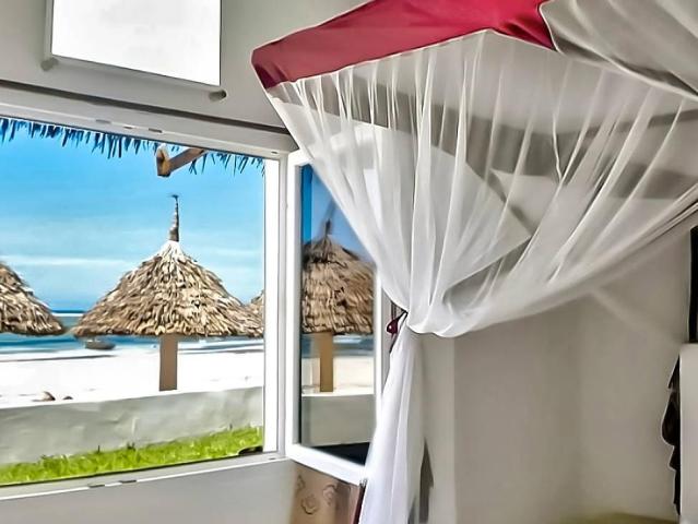 Ahg Dream’s Bay Beach