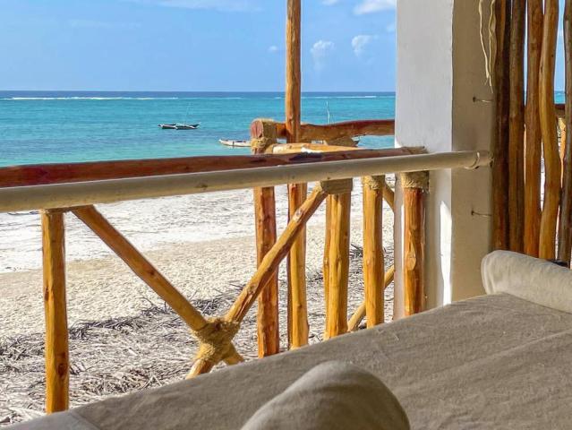 Ahg Dream’s Bay Beach
