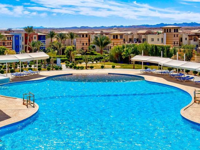 Radisson Marina Resort Port Ghalib