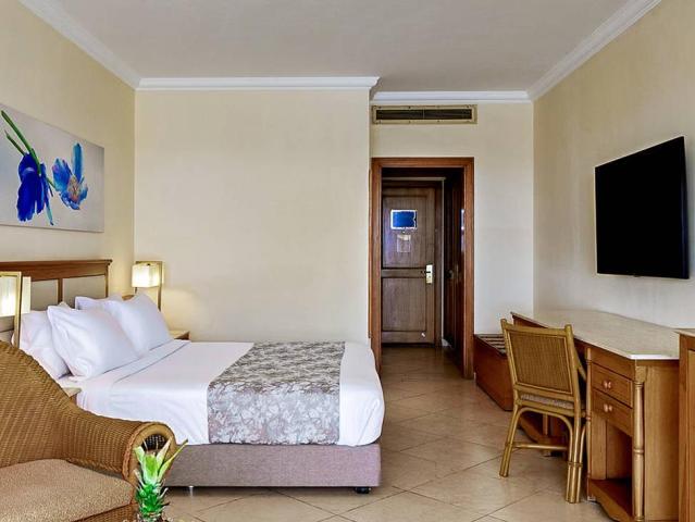 Pickalbatros Royal Grand Resort