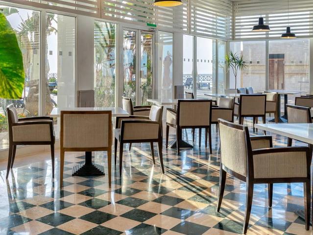 Radisson Blue Palace Resort & Thalasso