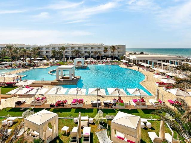 Radisson Blue Palace Resort & Thalasso