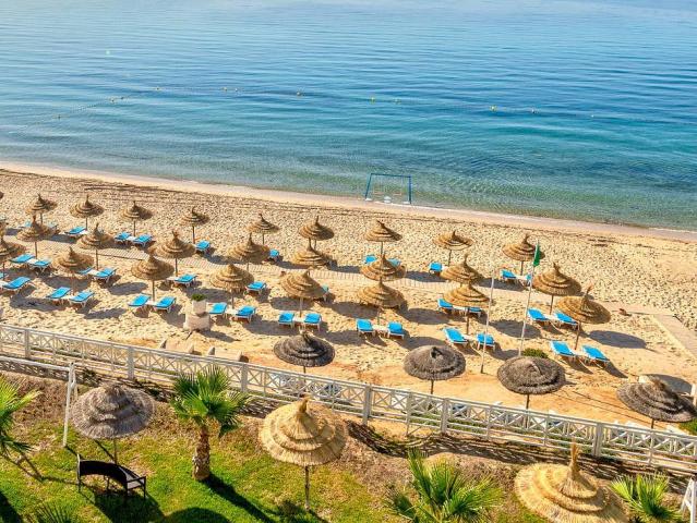 Radisson Blue Palace Resort & Thalasso