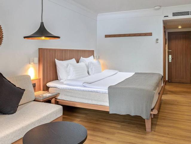 Sunprime Kamala Beach Resort