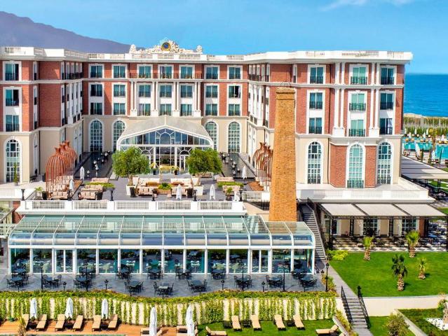 Kaya Palazzo Resort & Casino
