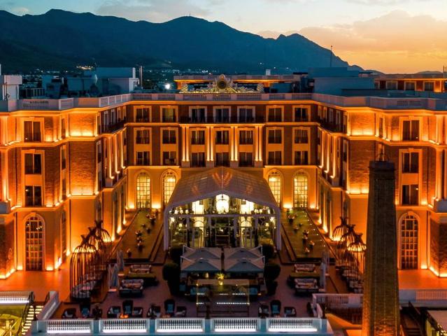 Kaya Palazzo Resort & Casino