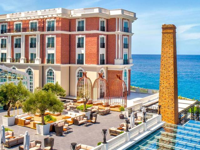 Kaya Palazzo Resort & Casino