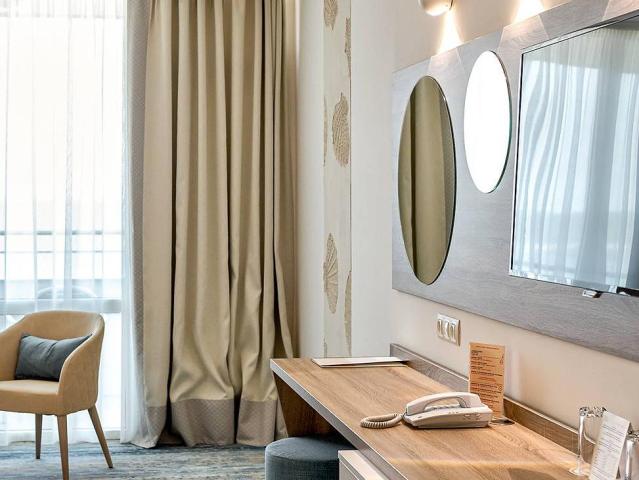 Sentido Neptun Beach