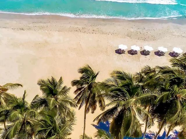 Hesperia Playa El Agua