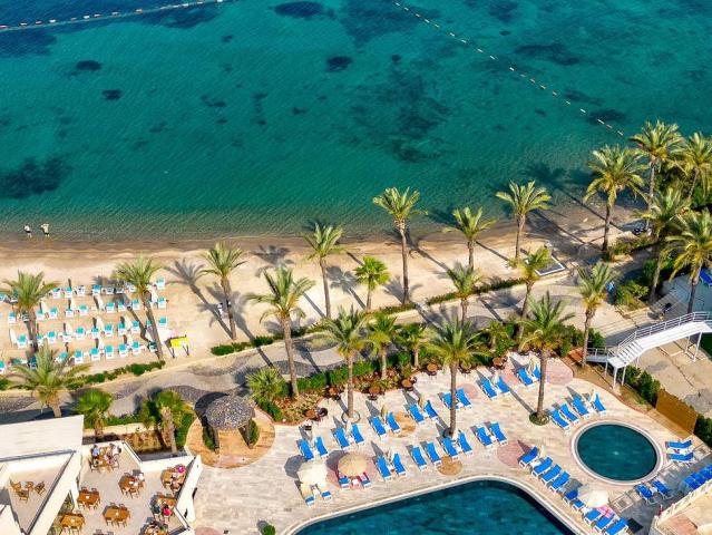 Arin Resort