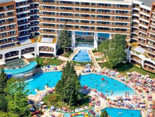 Flamingo Grand Hotel & Spa