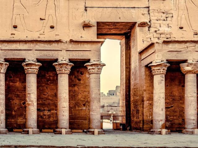 Egypt - síla jihu Light