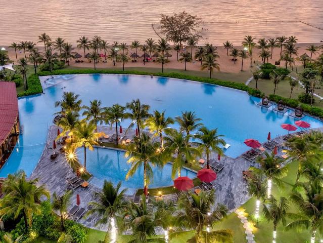 Movenpick Resort Waverly