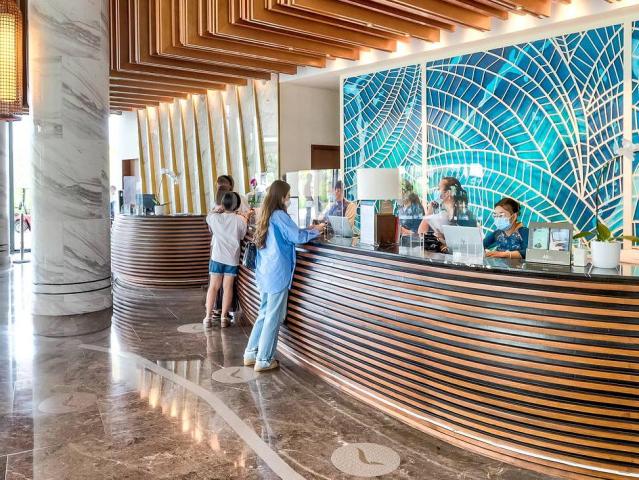 Movenpick Resort Waverly