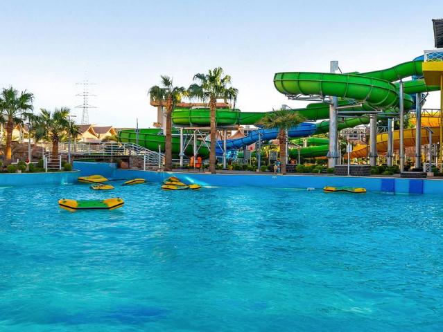 Pickalbatros Jungle Aqua Park
