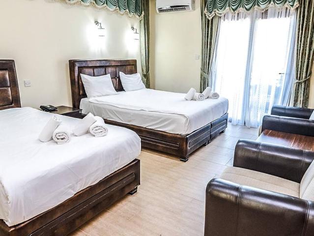 Riverside Garden Resort