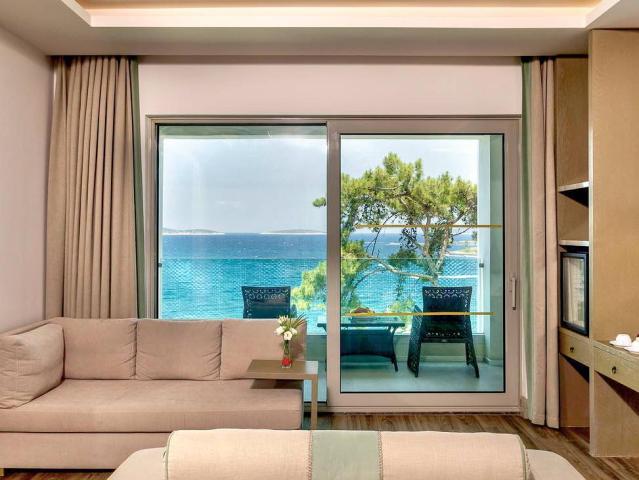 Blue Dreams Resort