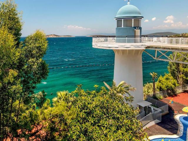 Blue Dreams Resort