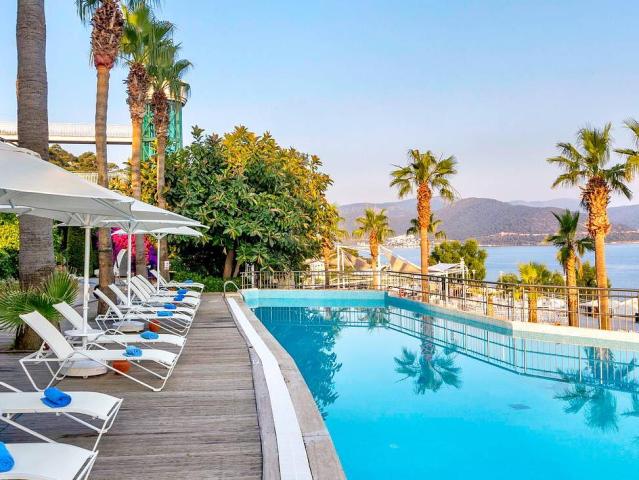 Blue Dreams Resort