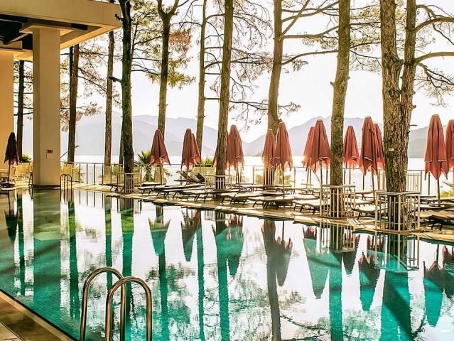Orka Lotus Beach