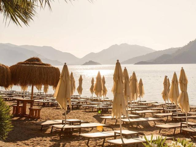 Orka Lotus Beach