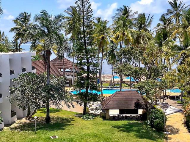 Kenya Bay Beach