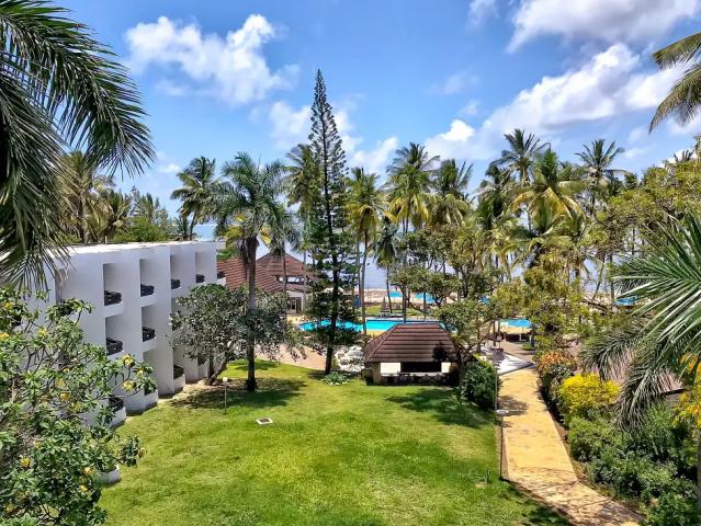 Kenya Bay Beach
