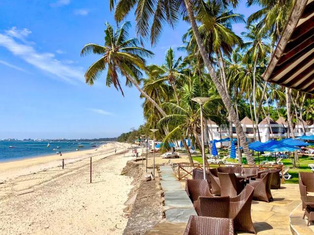 Kenya Bay Beach