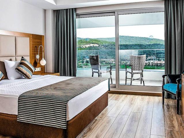 Palmwings Ephesus Beach Resort