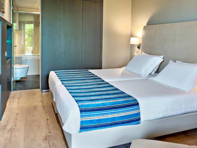 Kyma Suites Beach
