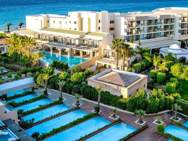 Ixian Grand & Ixian All Suites