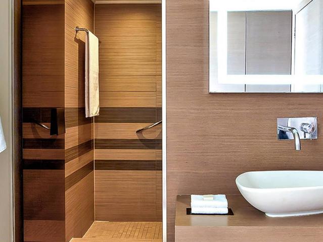 Ixian Grand & Ixian All Suites