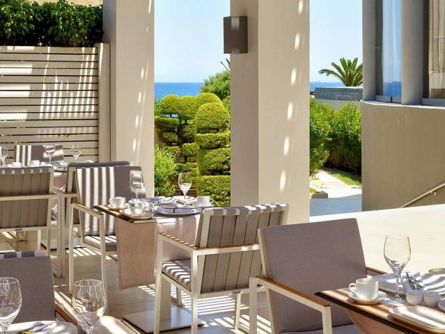 Ixian Grand & Ixian All Suites