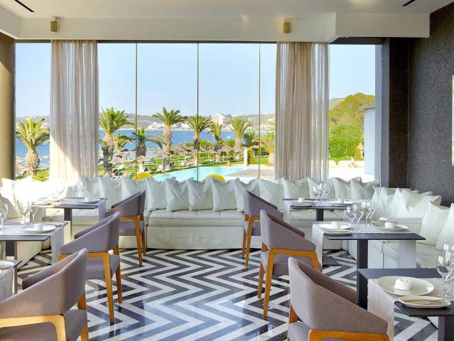Ixian Grand & Ixian All Suites