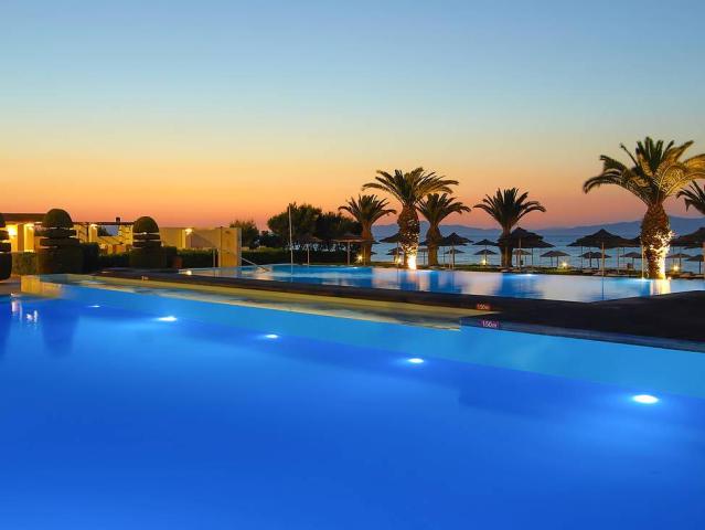 Ixian Grand & Ixian All Suites