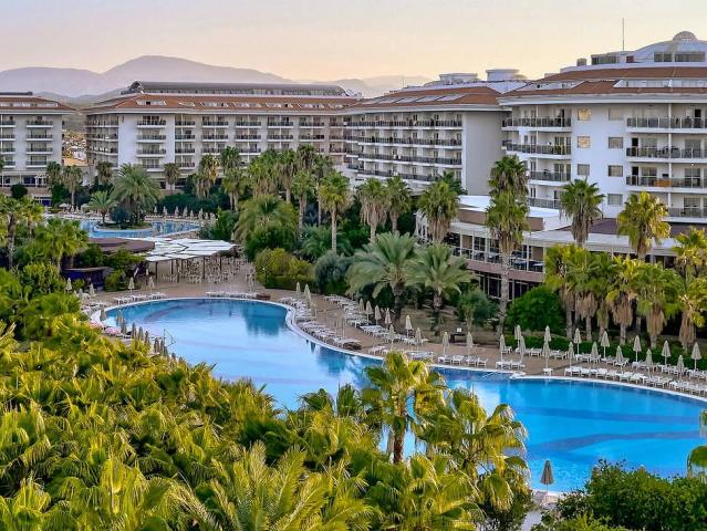 Seaden Sea World Resort