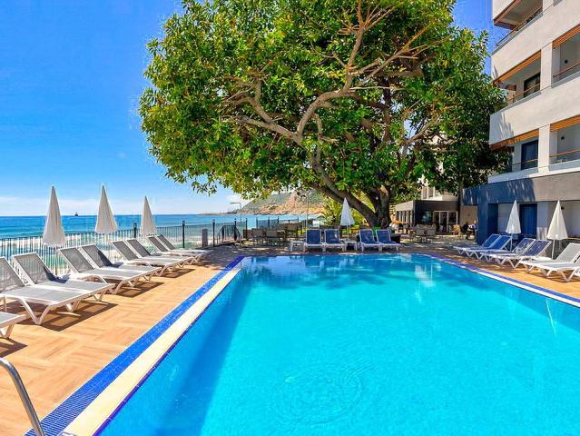 Floria Beach