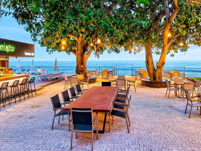 Floria Beach