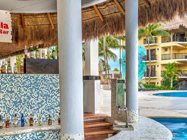 Catalonia Yucatan Beach