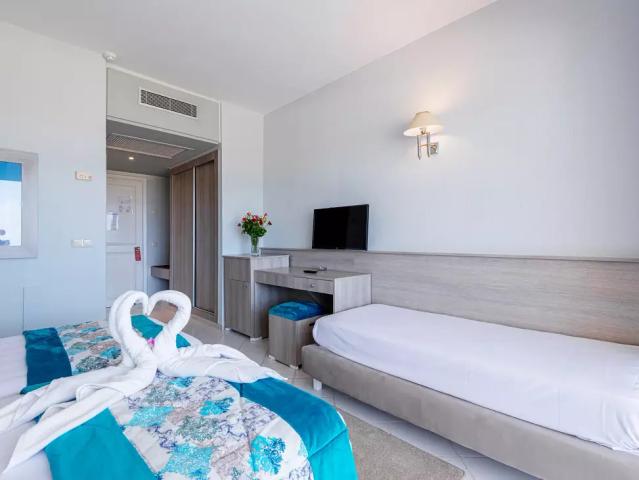 Ramada Liberty