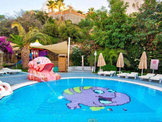 Salmakis Beach Resort & Spa