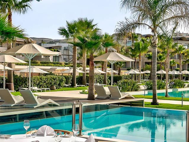 Avra Imperial Beach Resort & Spa