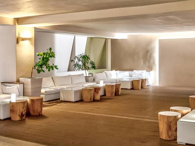 Avra Imperial Beach Resort & Spa