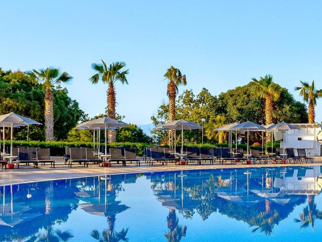 Yasmin Bodrum Resort