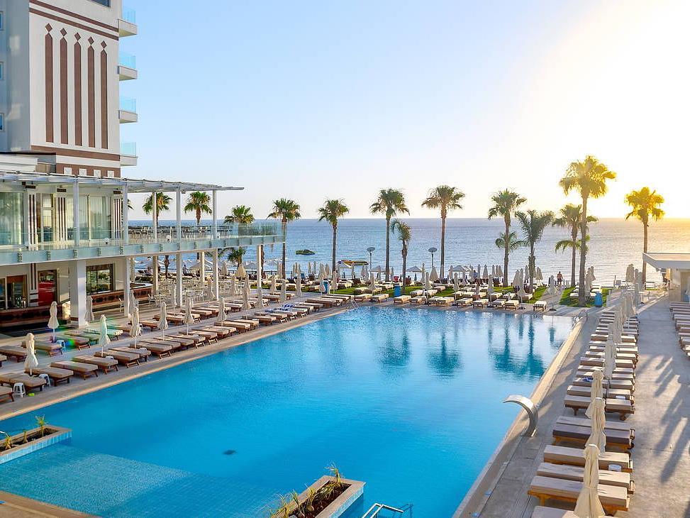 Constantinos The Great Beach