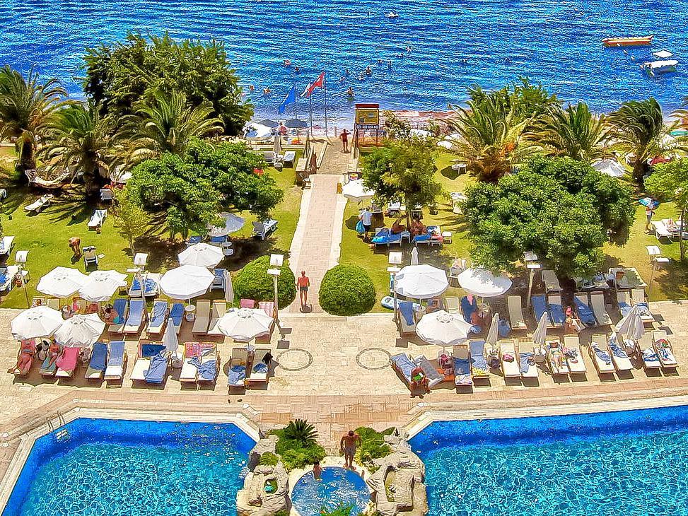 Royal Asarlik Beach