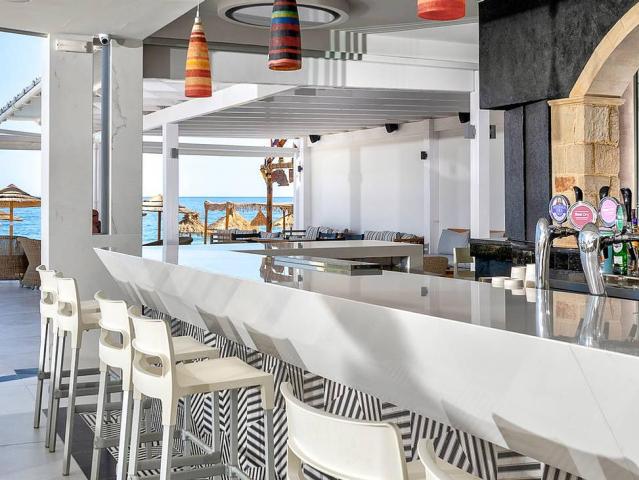 High Beach Resort