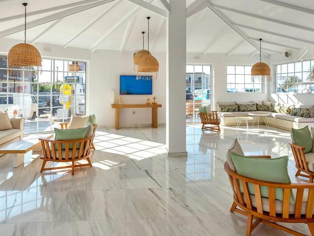 High Beach Resort