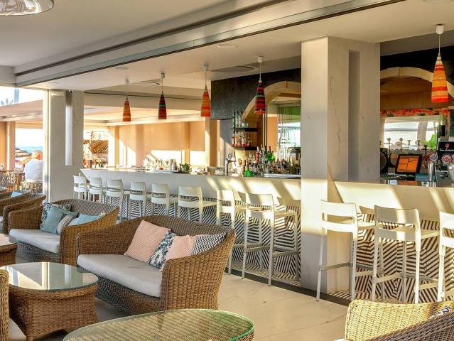 High Beach Resort